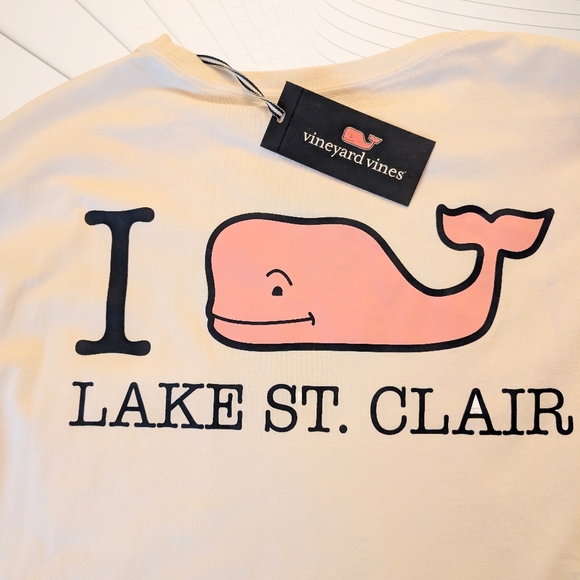 Vineyard Vines White Long Sleeve Pink Whale Lake St. Claire Michigan M Flaw NWT - Picture 4 of 6